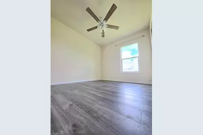 7065 Berwick Cir, Labelle, FL 33935 - Photo 3