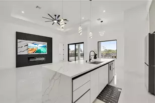 407 El Dorado Blvd N, Cape Coral, FL 33993 - Photo 5