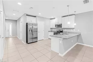 12539 Laurel Cove Dr, Fort Myers, FL 33913 - Photo 11