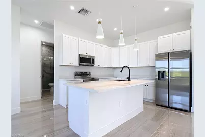3220 22nd St SW, Lehigh Acres, FL 33976 - Photo 5