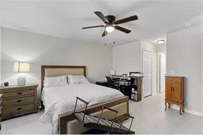 221 SW 13th Ct, Cape Coral, FL 33991 - Photo 9