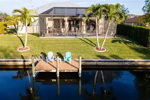 118 SE 23rd Pl, Cape Coral, FL 33990 - Photo 23