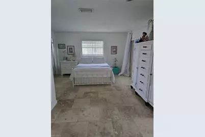 211 Richmond Ave S, Lehigh Acres, FL 33936 - Photo 27