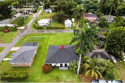 25 Cypress St, North Fort Myers, FL 33903 - Photo 29