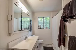 1429 Sandra Dr, Fort Myers, FL 33901 - Photo 15