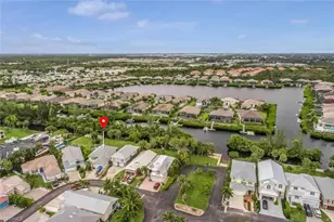 6062 Waterway Bay Dr, Fort Myers, FL 33908 - Photo 3