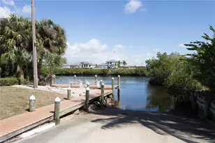 6062 Waterway Bay Dr, Fort Myers, FL 33908 - Photo 29