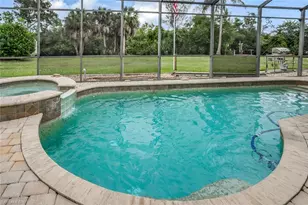 6062 Waterway Bay Dr, Fort Myers, FL 33908 - Photo 5