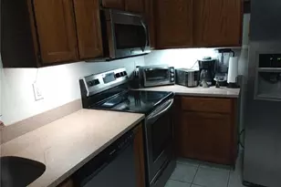 2306 SE 8th St, Cape Coral, FL 33990 - Photo 9