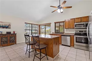 2306 SE 8th St, Cape Coral, FL 33990 - Photo 7
