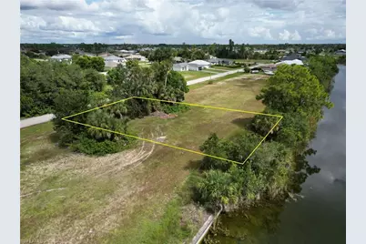 1428 NE 33rd St, Cape Coral, FL 33909 - Photo 7