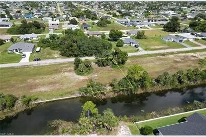 1428 NE 33rd St, Cape Coral, FL 33909 - Photo 15