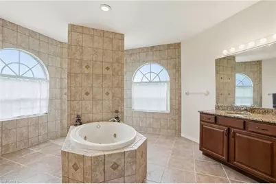 3908 15th St SW, Lehigh Acres, FL 33976 - Photo 17