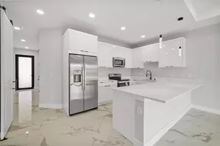 921/923 Andalusia Blvd, Cape Coral, FL 33909 - Photo 9