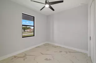 921/923 Andalusia Blvd, Cape Coral, FL 33909 - Photo 15