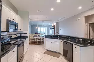 20011 Sanibel View Cir, Fort Myers, FL 33908 - Photo 19