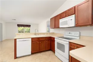 139 Sanborn Dr, Lehigh Acres, FL 33972 - Photo 17