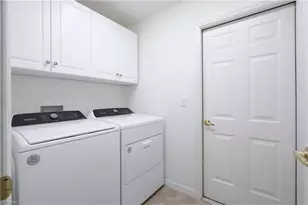 139 Sanborn Dr, Lehigh Acres, FL 33972 - Photo 25