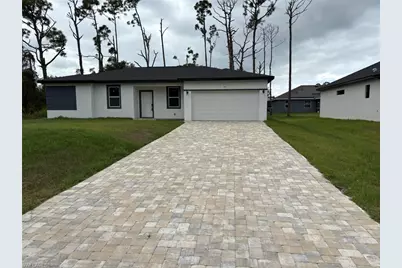 71 Stanhope St, Port Charlotte, FL 33954 - Photo 5