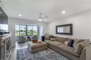 7402 Lake Breeze Dr, Fort Myers, FL 33907 - Photo 3