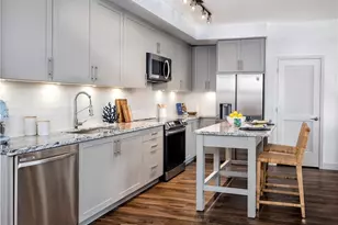 12171 Treeline Ave, Fort Myers, FL 33913 - Photo 9