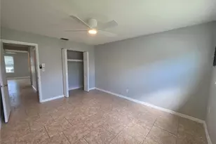 51 Tangerine Ct, Lehigh Acres, FL 33936 - Photo 11