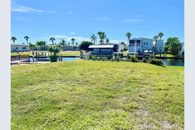 17680 Bryan Ct, Fort Myers Beach, FL 33931 - Photo 11
