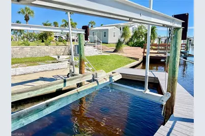 17680 Bryan Ct, Fort Myers Beach, FL 33931 - Photo 7