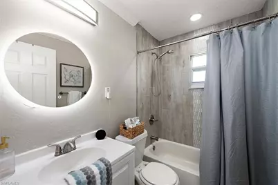 1805 Cornwallis Pkwy, Cape Coral, FL 33904 - Photo 23