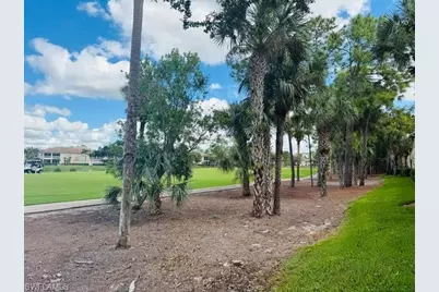 3977 Bishopwood Ct E #203, Naples, FL 34114 - Photo 5