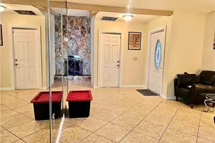 124 SE 31st St, Cape Coral, FL 33904 - Photo 5