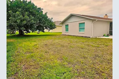 124 SE 31st St, Cape Coral, FL 33904 - Photo 29
