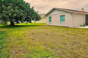 124 SE 31st St, Cape Coral, FL 33904 - Photo 29