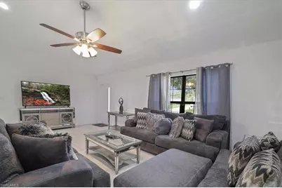 2027 Granada Rd, Labelle, FL 33935 - Photo 3