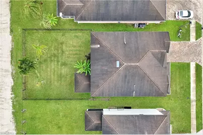 10337 Canal Brook Ln, Lehigh Acres, FL 33936 - Photo 33