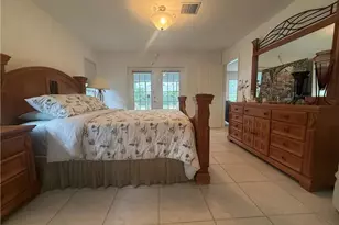 799 94th Ave N, Naples, FL 34108 - Photo 37