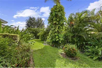 1526 NW 24th Ter, Cape Coral, FL 33993 - Photo 27