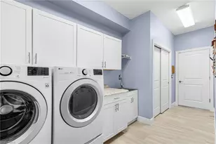 11912 Grosseto Ct, Fort Myers, FL 33913 - Photo 21