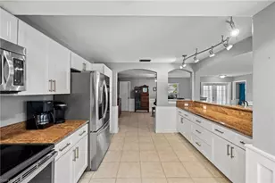 4910 Sorrento Ct, Cape Coral, FL 33904 - Photo 13