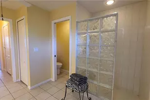 2720 SW 51st St, Cape Coral, FL 33914 - Photo 13