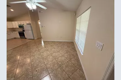 919 Berg St E, Lehigh Acres, FL 33974 - Photo 5