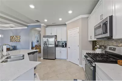 2149 Frangipani Cir #101, Naples, FL 34120 - Photo 7