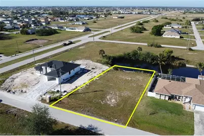 806 NW 28th Pl, Cape Coral, FL 33993 - Photo 1