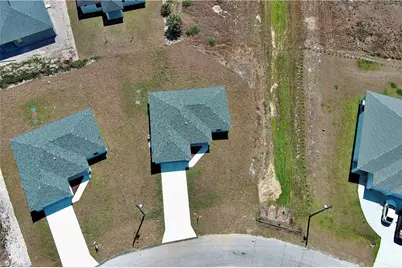 8022 Melody Cir, Labelle, FL 33935 - Photo 13