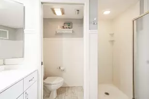 255 Periwinkle Way, Sanibel, FL 33957 - Photo 19