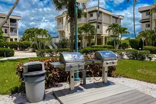 255 Periwinkle Way, Sanibel, FL 33957 - Photo 31