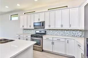 15241 Cortona Wy, Fort Myers, FL 33908 - Photo 3