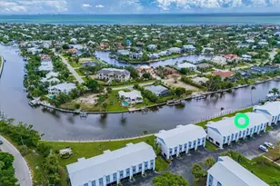 1250 Tennisplace Ct, Sanibel, FL 33957 - Photo 3
