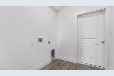 7010 S Rich Ct, Labelle, FL 33935 - Photo 15