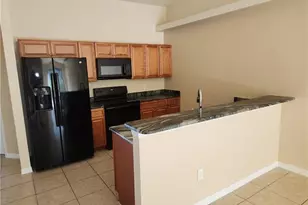 4529 SW 8th Pl, Cape Coral, FL 33914 - Photo 11